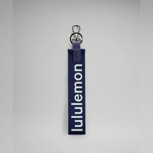 NWT Lululemon Never Lost Key Chain 9" Night Sea Delicate Mint